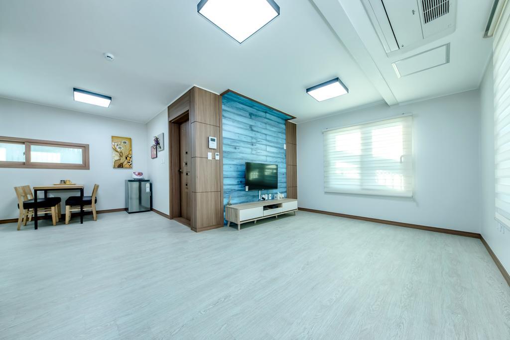 Hotel Holcae House Čedžu Exteriér fotografie
